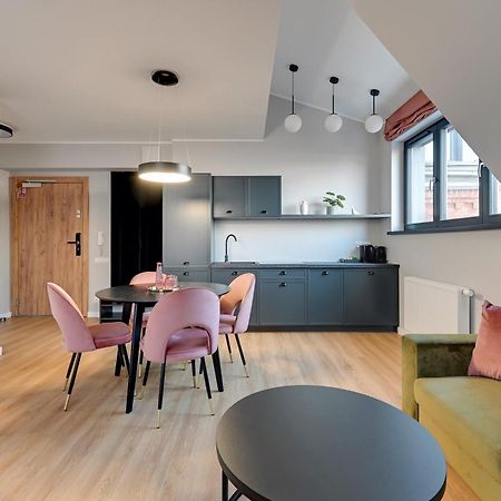 Waterlane Vintage - Fitness & Gym By Downtown Apartments 格但斯克 外观 照片